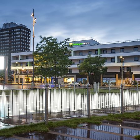 Holiday Inn Express Middlesbrough - Centre Square By Ihg Esterno foto