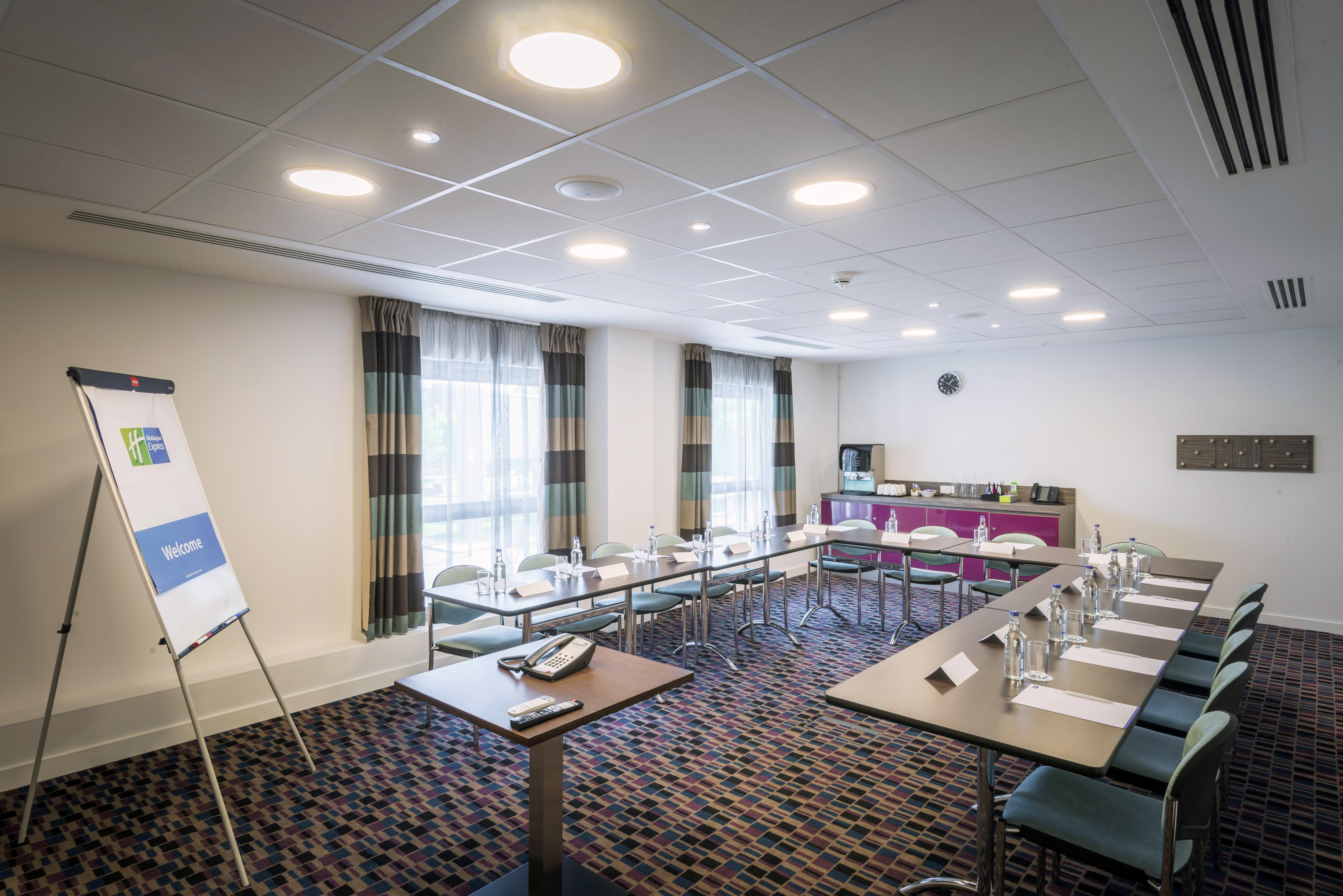 Holiday Inn Express Middlesbrough - Centre Square By Ihg Esterno foto